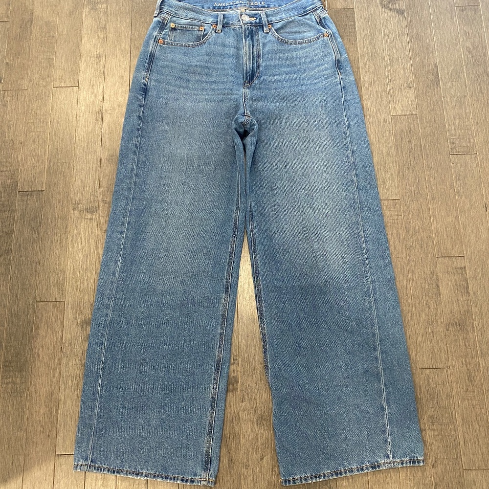 American Eagle High Waist Skater Jeans
